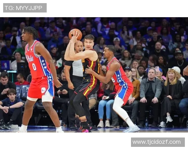 76人老鹰比赛争议主裁承认漏判暂停未挑战录像错误引发热议